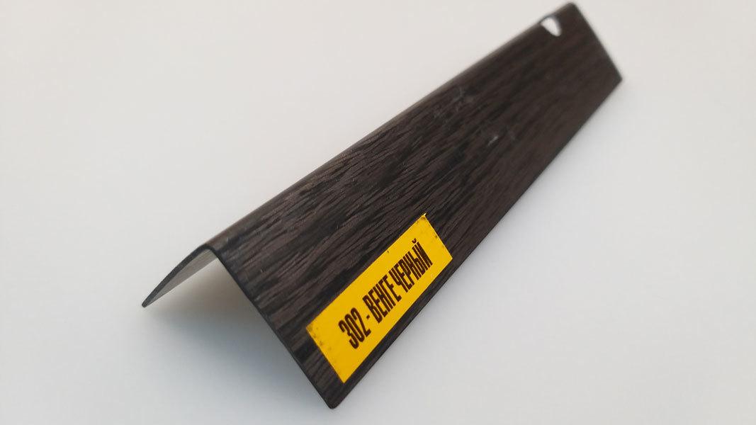 картинка Угол 20х20мм 2,7м "Идеал", 302 Венге черный от магазина ТНП