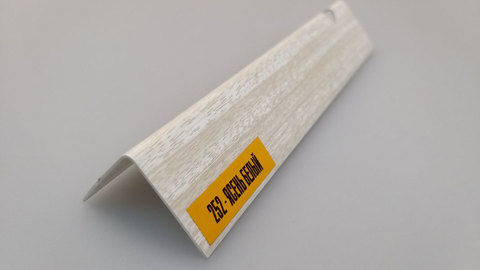 картинка Угол 25х25мм 2,7м "Идеал", 252 Ясень белый от магазина ТНП