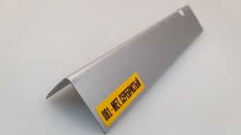 картинка Угол 25х25мм 2,7м "Идеал", 081 Серебристый от магазина ТНП