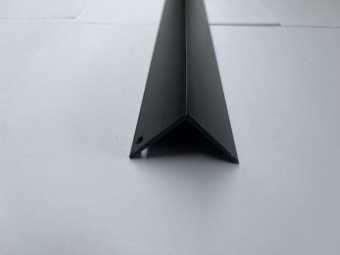 картинка Д-1207 угол отделочный 30*30, черный 2,7м от магазина ТНП