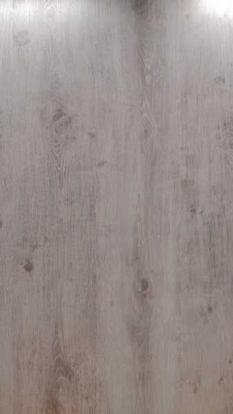 картинка Ламинированные полы Royce, коллекция Focus, декор Дуб Итаки 8,0/33/1382*193 1 сорт от магазина ТНП